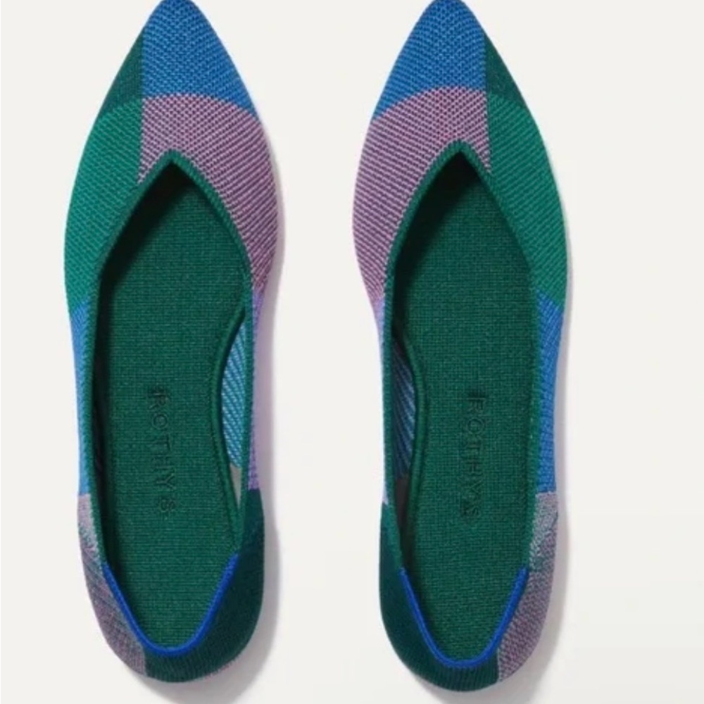 RARE NIB Rothy's The Point DISCONTINUED COLOR "Sugared Berry" vegan flats